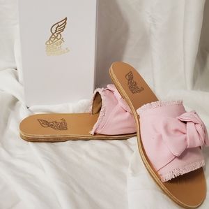 Taygeted Bow Ancient Greek Sandals